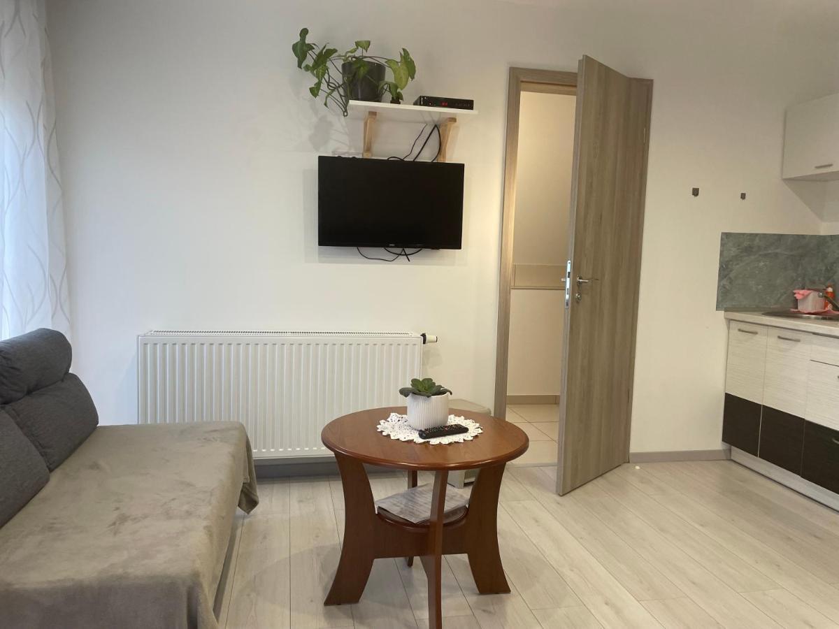 Jasmin Apartment House Vonyarcvashegy Buitenkant foto